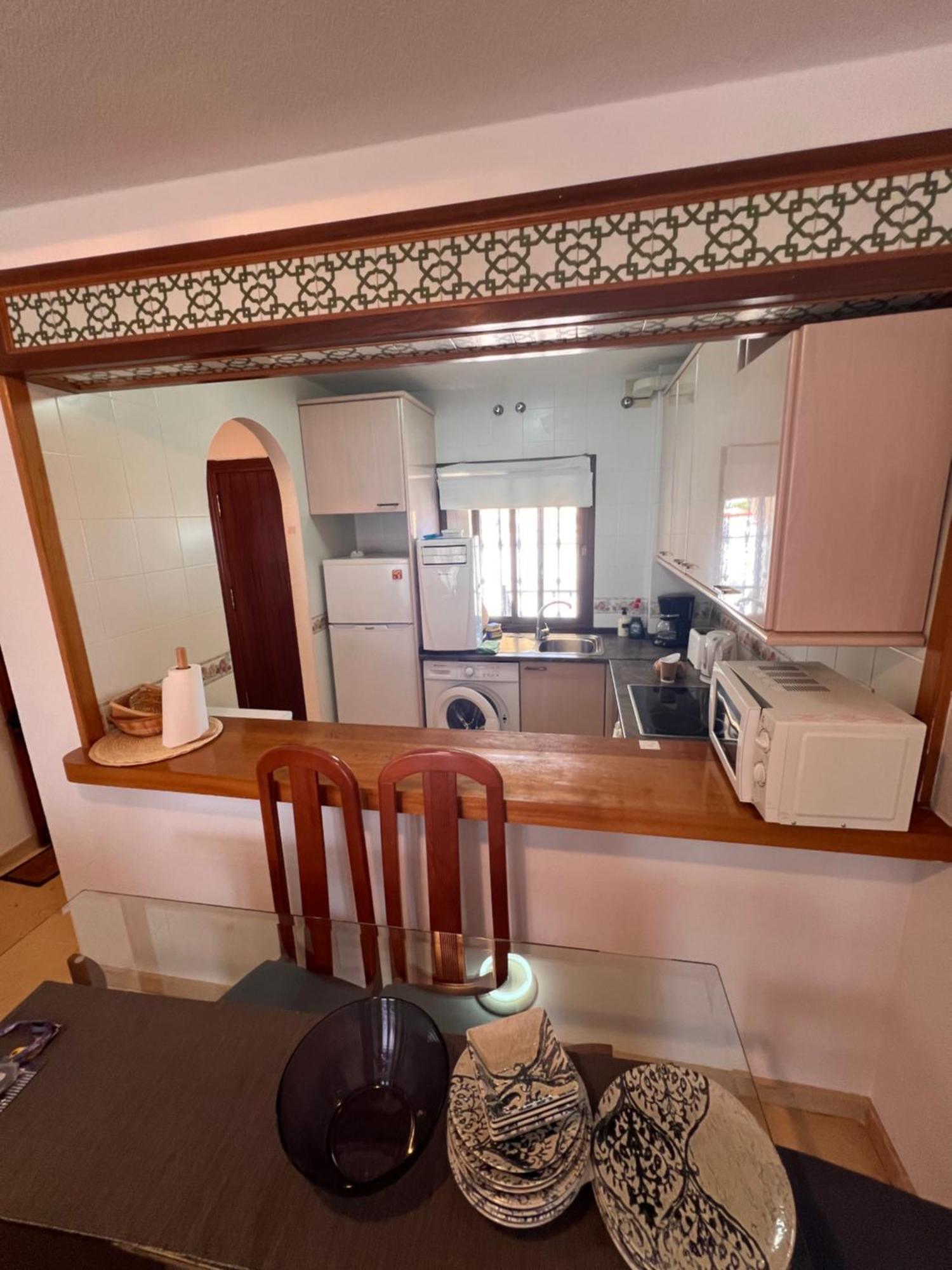 Beautiful2beds-near Coast With Pool And Balcony
