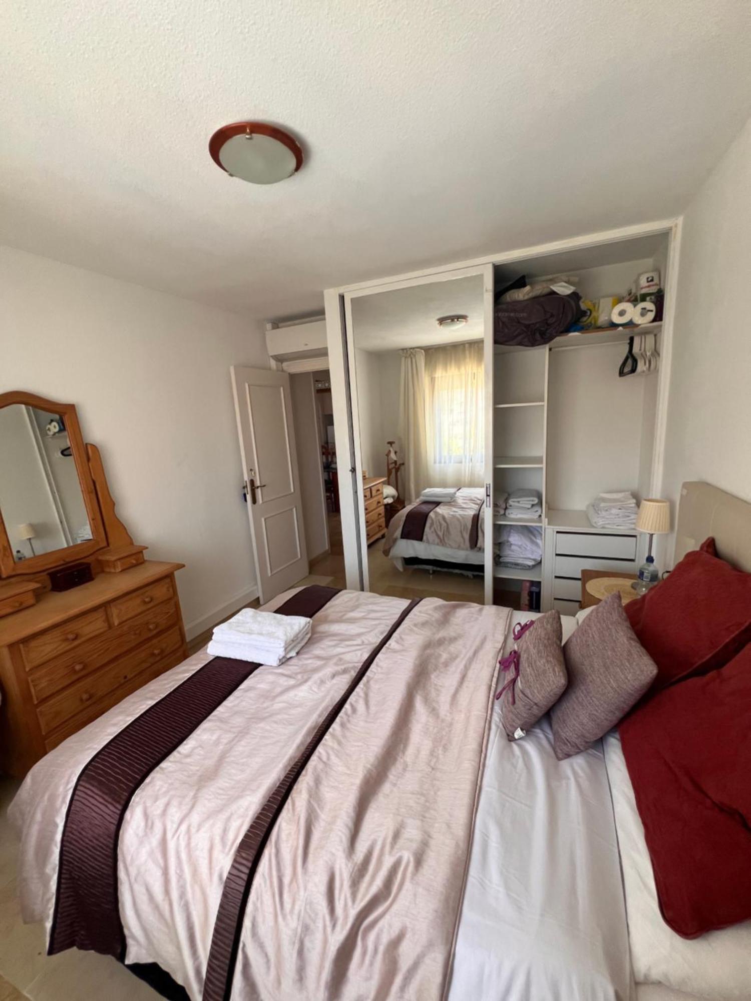 Apartment Beautiful2beds-near Coast With Pool And Balcony *